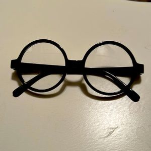 3/$12 🍀 Non-prescription Black-rimmed Glasses